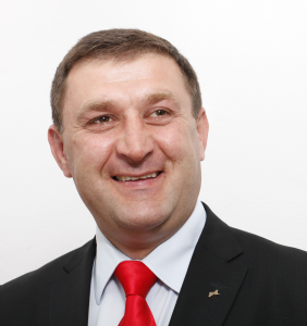 Primarul Ţuchel, zis şi "Facem treabă!"